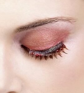 Baci Beige Red Deluxe Eyelashes