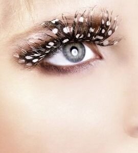 Baci Black White Feather Eyelashes