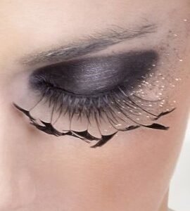 Baci Black Feather Eyelashes